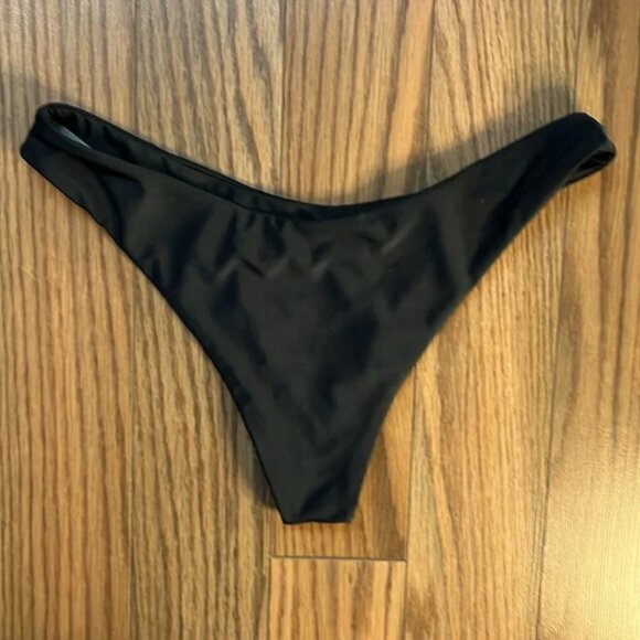 Shein bikini bottoms size medium - Picture 5 of 6
